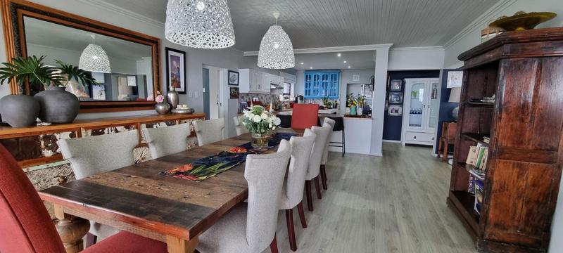 5 Bedroom Property for Sale in Reebok Western Cape